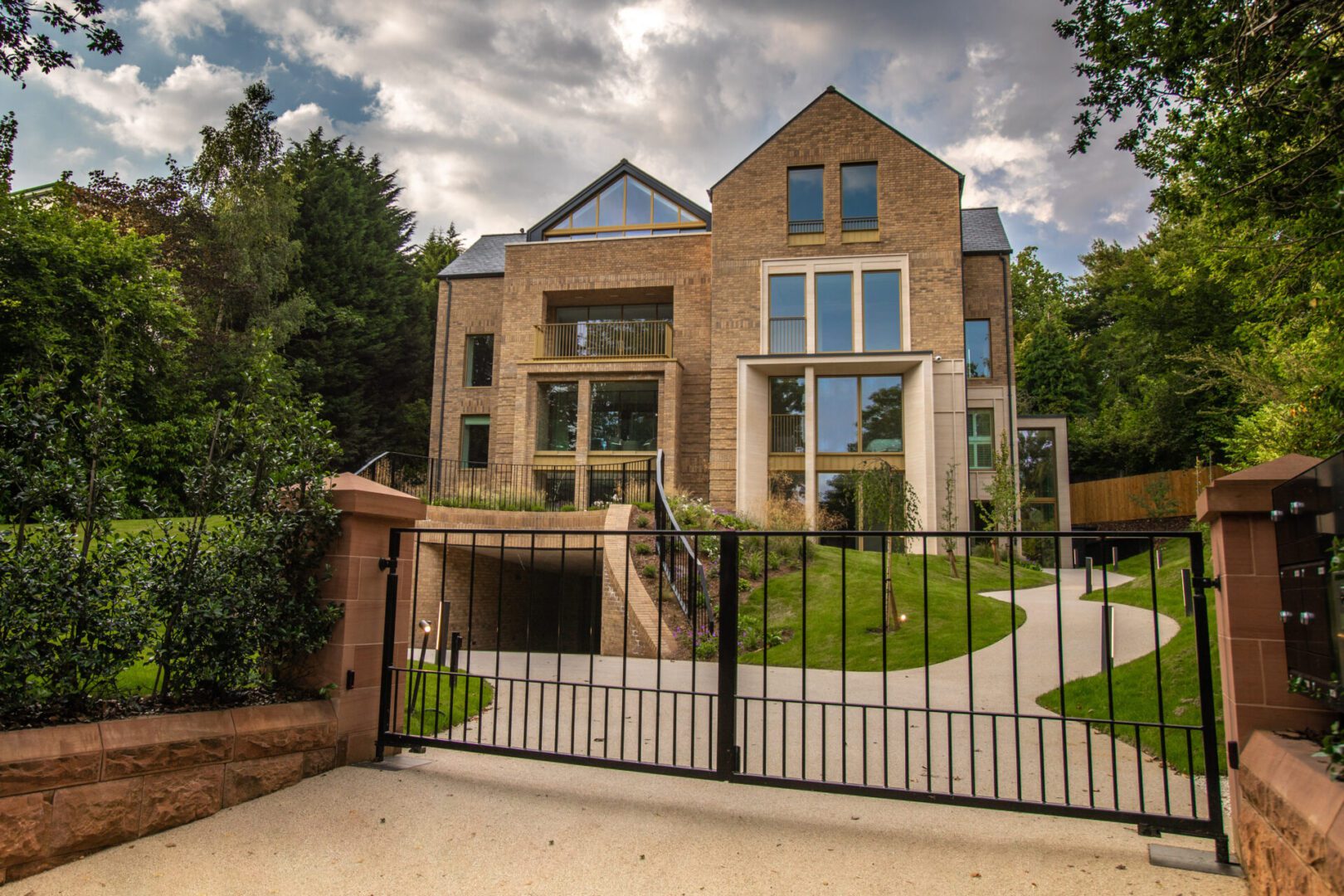 JKP Bowden 8 colour scaled