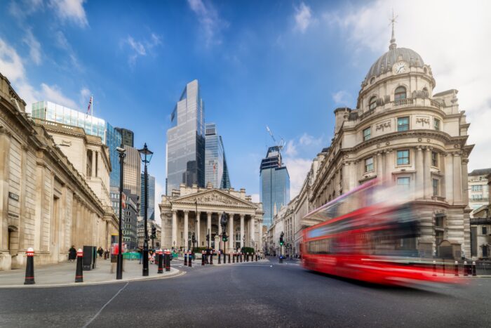 Long,Exposure,View,Of,The,City,Of,London,With,Street